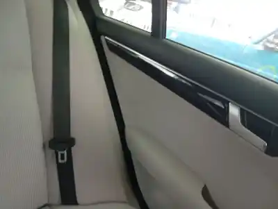 Автозапчасти б/у замок задней левой двери за MERCEDES-BENZ CLASE C (W204) LIM. C 200 CDI BlueEfficiency (204.001) 136 CV / 100 KW ссылки OEM IAM   