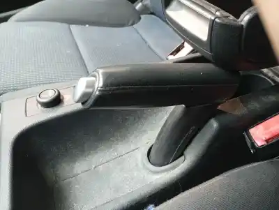 Автозапчасти б/у рычаг ручного тормоза за audi a3 (8p) 1.9 tdi ambiente ссылки oem iam 