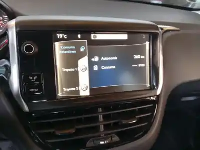 Автозапчастина б/у  для PEUGEOT 208  Посилання на OEM IAM   