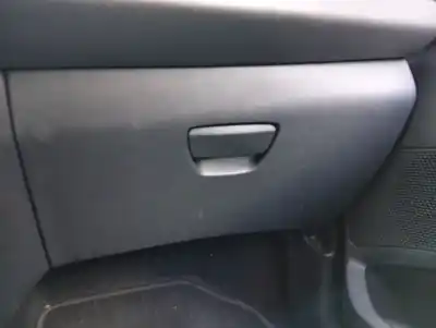 Peça sobressalente para automóvel em segunda mão porta luvas por peugeot 208 active 81 cv / 60 kw referências oem iam 