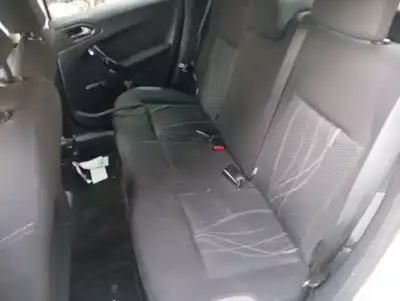 Pezzo di ricambio per auto di seconda mano SEDILI POSTERIORI per PEUGEOT 208  Riferimenti OEM IAM   