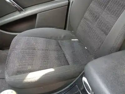 Piesă de schimb auto la mâna a doua SCAUNUL DIN FAȚÃ PARTEA DREAPTÃ pentru PEUGEOT 407 SW  Referințe OEM IAM   
