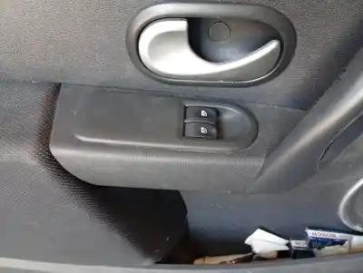 Second-hand car spare part left front power window switch for renault clio iii evolution oem iam references 