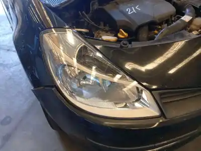 Second-hand car spare part right headlight for renault clio iii evolution oem iam references 