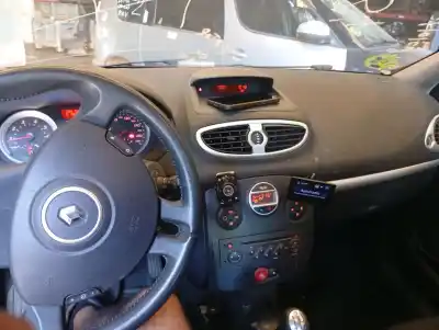 Second-hand car spare part dashboard for renault clio iii evolution oem iam references 