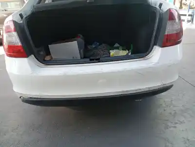 Second-hand car spare part rear bumper for skoda rapid (nh) (07.2012->) 1.6 active [1.6 ltr. - 77 kw tdi dpf] oem iam references 