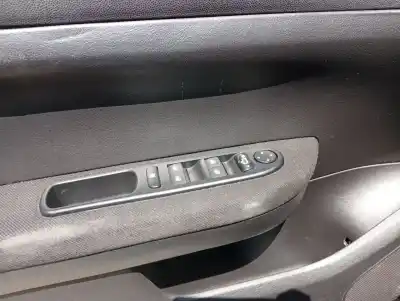 Pièce détachée automobile d'occasion COMMANDE DE LÈVE VITRE AVANT GAUCHE pour PEUGEOT 307 CC (S1)  Références OEM IAM   