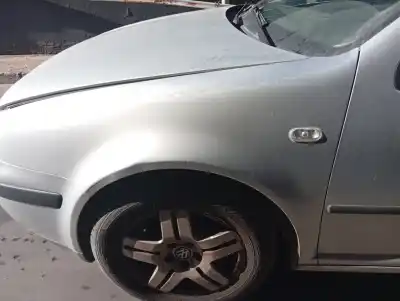 İkinci el araba yedek parçası Sol ön çamurluk için VOLKSWAGEN GOLF IV BERLINA (1J1) Conceptline OEM IAM referansları   