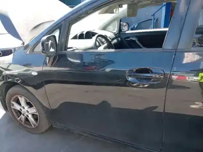 Автозапчасти б/у левая передняя дверь за toyota verso (_r2_) 2.0 d-4d (aur20_) ссылки oem iam 