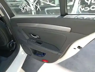 Автозапчасти б/у обивка задней правой двери за renault laguna coupe emotion plus 110 cv / 81 kw ссылки oem iam 