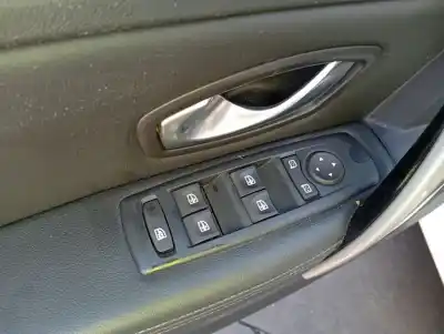 Автозапчасти б/у выключатель левого переднего окна за renault laguna coupe emotion plus 110 cv / 81 kw ссылки oem iam 