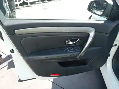 Автозапчасти б/у обивка левой передней двери за renault laguna coupe emotion plus 110 cv / 81 kw ссылки oem iam 
