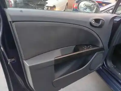 Автозапчасти б/у замок левой передней двери за seat leon (1p1) comfort limited ссылки oem iam 