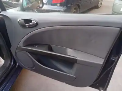 Автозапчасти б/у замок передней правой двери за seat leon (1p1) comfort limited ссылки oem iam 