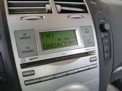 Peça sobressalente para automóvel em segunda mão sistema de áudio / rádio cd por toyota yaris (ksp9/scp9/nlp9) básico referências oem iam 