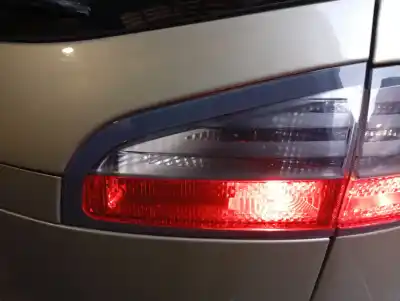 Автозапчасти б/у внутренний правый задний фонарь за ford s-max (ca1) titanium (03.2010->) 140 cv / 103 kw ссылки oem iam 