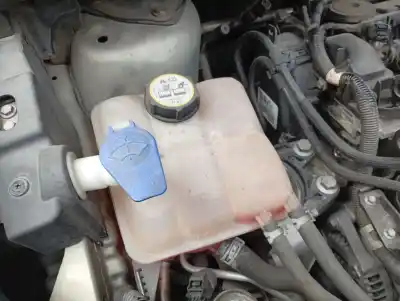 Peça sobressalente para automóvel em segunda mão depósito do limpa vidros por ford kuga (cbv) trend referências oem iam 