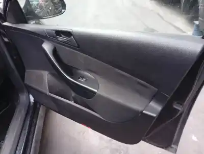 Pezzo di ricambio per auto di seconda mano serratura porta anteriore destra per volkswagen passat b6 variant (3c5) 2.0 tdi 16v riferimenti oem iam 