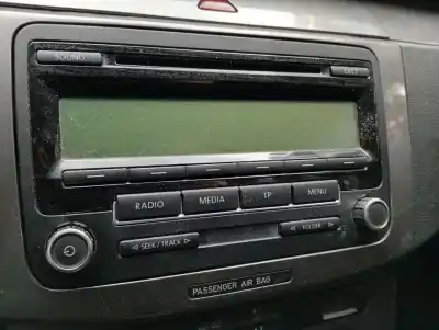 Pezzo di ricambio per auto di seconda mano impianto audio / radio cd per volkswagen passat b6 variant (3c5) 2.0 tdi 16v riferimenti oem iam 