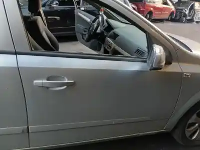 Pezzo di ricambio per auto di seconda mano PORTA ANTERIORE DESTRA per OPEL ASTRA H BERLINA Cosmo Riferimenti OEM IAM    Pezzo di ricambio per auto di seconda mano PORTA ANTERIORE DESTRA per OPEL ASTRA H BERLINA Cosmo Riferimenti OEM IAM