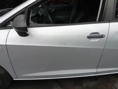 Second-hand car spare part left front door for seat ibiza iv (6j5, 6p1) 1.2 oem iam references 