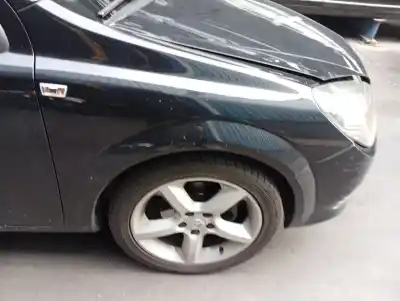 Pezzo di ricambio per auto di seconda mano Parafango Anteriore Destro per OPEL ASTRA GTC Cosmo Riferimenti OEM IAM   