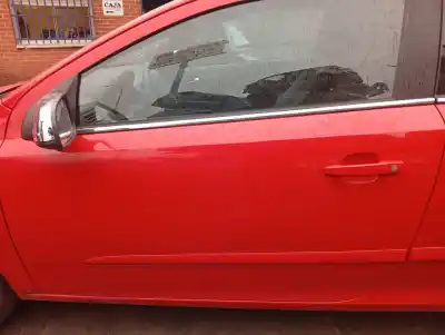 Pezzo di ricambio per auto di seconda mano porta anteriore sinistra per opel astra gtc cosmo riferimenti oem iam 