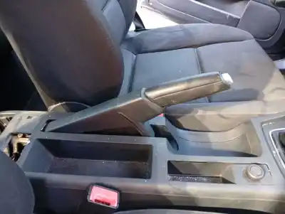 Second-hand car spare part handbrake lever for audi a4 berlina (8e) 1.8 20v turbo oem iam references 