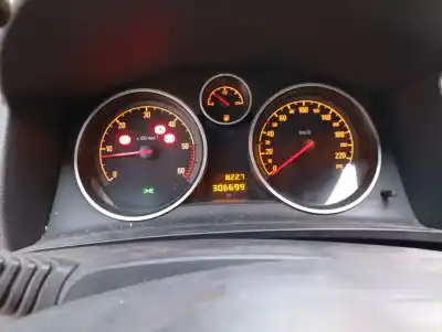 Peça sobressalente para automóvel em segunda mão quadrante por opel zafira b cosmo referências oem iam 