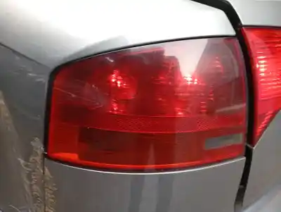Pezzo di ricambio per auto di seconda mano lampada posteriore sinistra per audi a4 berlina (8e) 1.9 tdi riferimenti oem iam 