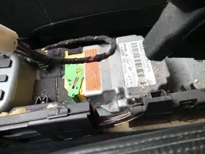 Pezzo di ricambio per auto di seconda mano centralina airbag per audi a4 berlina (8e) 1.9 tdi riferimenti oem iam 