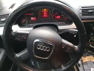 Pezzo di ricambio per auto di seconda mano volante per audi a4 berlina (8e) 1.9 tdi riferimenti oem iam 