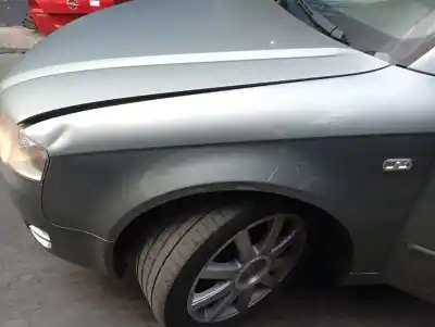 Pezzo di ricambio per auto di seconda mano parafango anteriore sinistro per audi a4 berlina (8e) 1.9 tdi riferimenti oem iam 