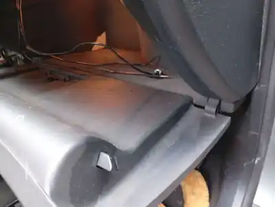 Pezzo di ricambio per auto di seconda mano scatola di guanti per audi a4 berlina (8e) 1.9 tdi riferimenti oem iam 