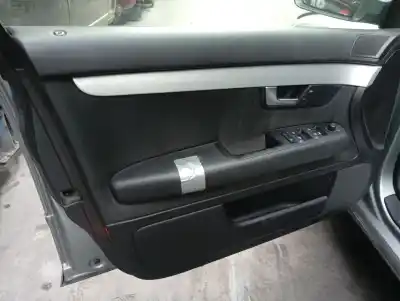 Pezzo di ricambio per auto di seconda mano serratura porta anteriore sinistra per audi a4 berlina (8e) 1.9 tdi riferimenti oem iam 