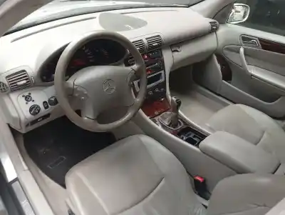 Pezzo di ricambio per auto di seconda mano pannello per mercedes-benz clase c (w203) c 220 cdi (203.006) riferimenti oem iam 