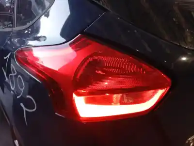 Pezzo di ricambio per auto di seconda mano lampada posteriore sinistra per ford focus lim. black&red riferimenti oem iam 