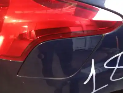 Pezzo di ricambio per auto di seconda mano tappo esterno del carburante per ford focus lim. black&red riferimenti oem iam 