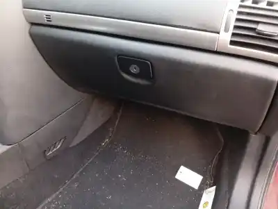 Pezzo di ricambio per auto di seconda mano scatola di guanti per peugeot 407 st confort riferimenti oem iam 