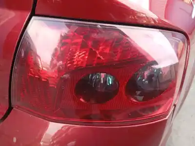 Pezzo di ricambio per auto di seconda mano luci posteriori destra per peugeot 407 st confort riferimenti oem iam 