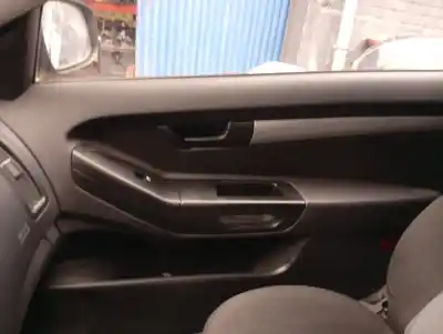 Pezzo di ricambio per auto di seconda mano alzacristalli anteriore destro per kia pro_ceed drive 90 cv / 66 kw riferimenti oem iam 