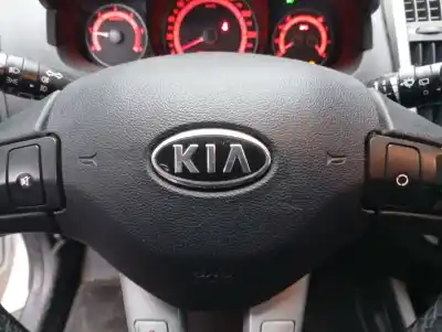 Pezzo di ricambio per auto di seconda mano air bag anteriore sinistro per kia pro_ceed drive 90 cv / 66 kw riferimenti oem iam 