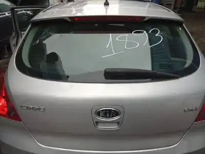 Pezzo di ricambio per auto di seconda mano portellone per kia pro_ceed drive 90 cv / 66 kw riferimenti oem iam 