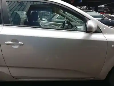 Pezzo di ricambio per auto di seconda mano porta anteriore destra per kia pro_ceed drive 90 cv / 66 kw riferimenti oem iam 