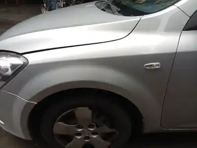 Pezzo di ricambio per auto di seconda mano parafango anteriore sinistro per kia pro_ceed drive 90 cv / 66 kw riferimenti oem iam 