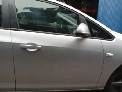 Peça sobressalente para automóvel em segunda mão porta dianteira direita por opel astra j lim. cosmo referências oem iam 