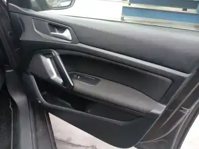 Peça sobressalente para automóvel em segunda mão FECHADURA DA PORTA DIANTEIRA DIREITA por PEUGEOT 308 (P5) ACTIVE PACK 130 CV / 96 KW Referências OEM IAM   