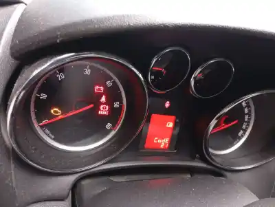 Piesă de schimb auto la mâna a doua CEAS BORD pentru OPEL ASTRA J LIM. Cosmo Referințe OEM IAM   