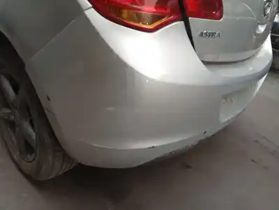 Peça sobressalente para automóvel em segunda mão para choques traseiro por opel astra j lim. cosmo referências oem iam   