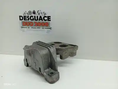 Pièce détachée automobile d'occasion SUPPORT MOTEUR DROIT pour MERCEDES-BENZ CLASE GLA (W156) GLA 200 CDI (156.908) Références OEM IAM   